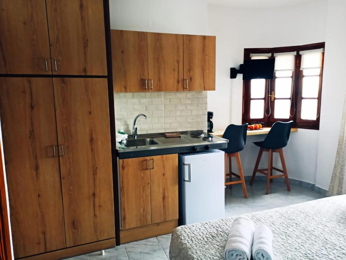 Studios Loukia Kokkari Extérieur photo